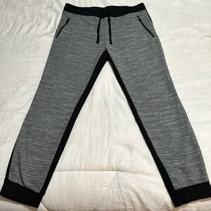 GUESS Two-Tone Joggers Zipper Pockets Drawstring Waist S/M